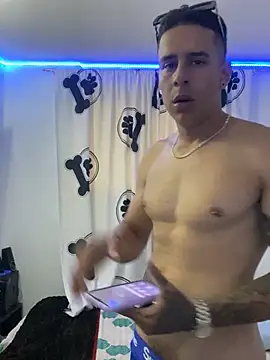 jhuan99 online show from July 2026 07:31:02 PM