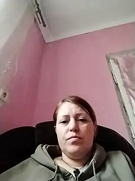 CaramelBagira online show from May 2026 05:00:01 PM