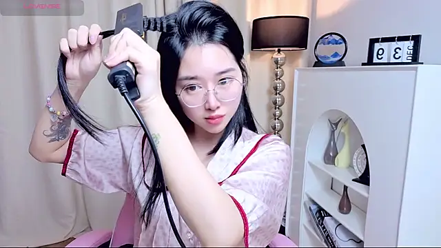 miuu6868 online show from June 2026 02:07:01 AM