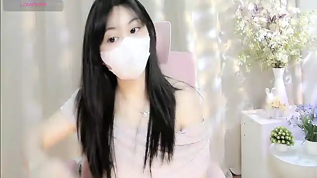 shynana online show from May 2026 01:14:02 AM