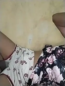 PRIYAGIRLHOT online show from July 2026 07:37:02 AM