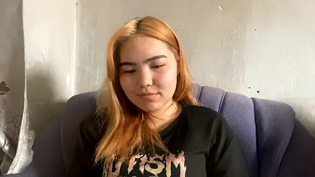 Snapshot of Molly_Teddy chatting on June 2026 09:47:01 AM Molly Teddy online show from June 2026 09:47:01 AM