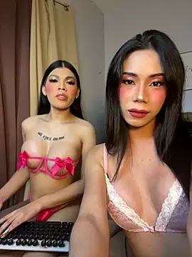 CassandraLovve online show from July 2026 08:23:01 AM