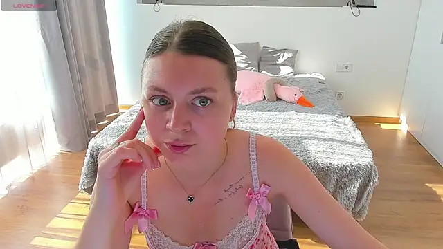 Kitkatvel online show from June 2026 06:01:01 AM