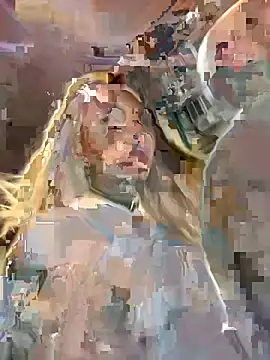 sweatslisa online show from May 2026 09:33:01 PM