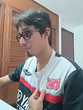 SrIncognito666 online show from June 2026 12:29:01 PM