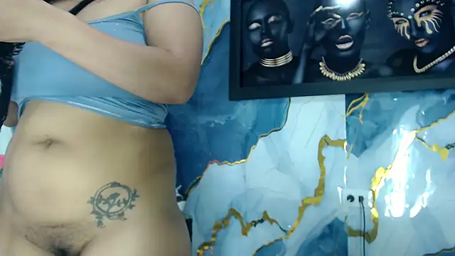Yasmine Tapias online show from July 2026 10:36:01 PM