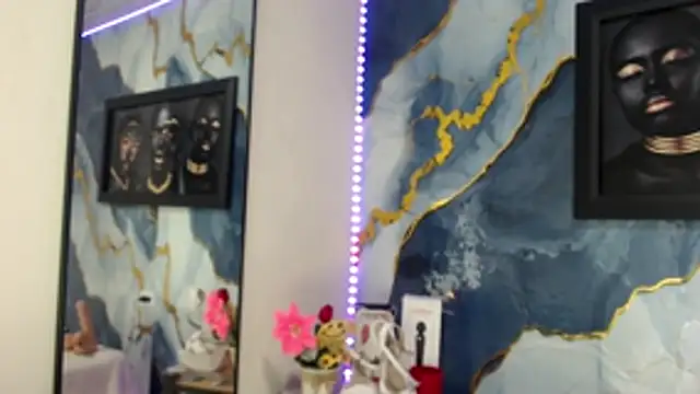Yasmine Tapias online show from July 2026 09:28:02 PM