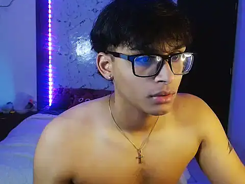 Mr yisuzz online show from June 2026 11:23:01 AM