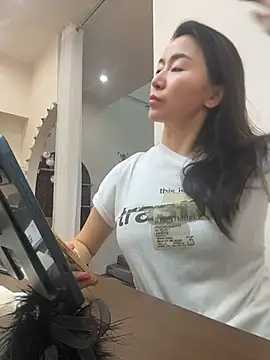 shanshan66666 online show from June 2026 06:15:02 AM