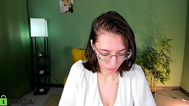eva sicret online show from June 2026 04:16:02 AM