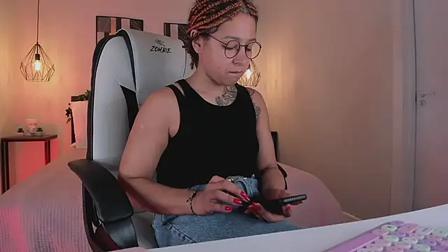 Calipso Savage online show from June 2026 08:48:02 AM