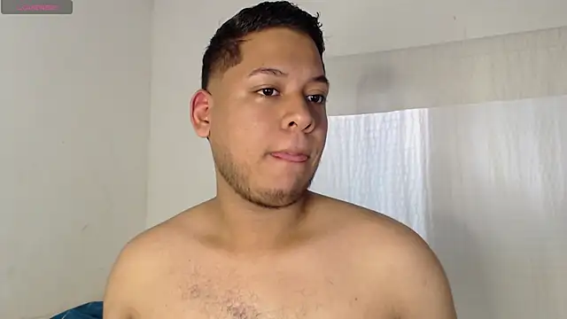 Snapshot of nicolas_cr1 chatting on June 2026 07:31:01 PM nicolas cr1 online show from June 2026 07:31:01 PM