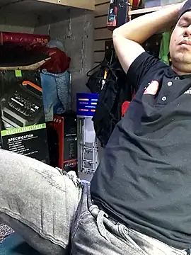 Juanpezzz online show from May 2026 05:21:02 PM