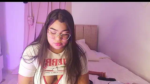 emily morgam online show from July 2026 08:26:01 PM