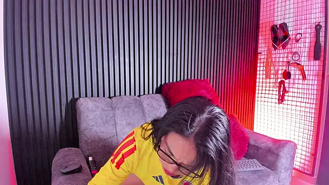 1Mature  Naughty online show from June 2026 03:37:01 AM