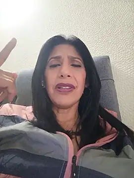 Samantha01 Rosse01 online show from May 2026 07:11:02 PM