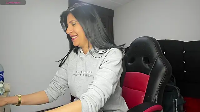 Samantha01 Rosse01 online show from June 2026 09:38:02 PM