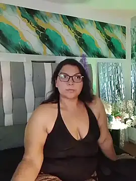 Snapshot of CatalinaSainz chatting on May 2026 08:06:01 PM CatalinaSainz online show from May 2026 08:06:01 PM