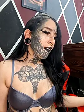 Venom-Luna online show from June 2026 05:19:01 PM