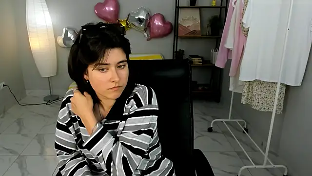 Barbara Little online show from May 2026 01:42:02 PM