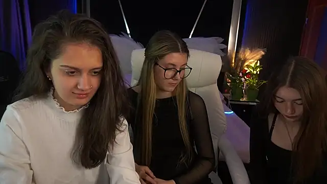 Talia Blakwood online show from June 2026 06:35:02 PM