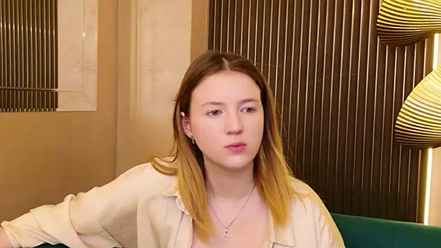 Laura Stellar online show from July 2026 05:38:02 AM