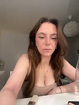 Cherry-Bean online show from May 2026 06:04:01 PM