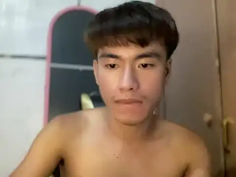 grumpyyy2003 online show from June 2026 04:30:01 PM