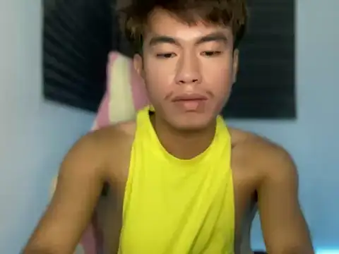 grumpyyy2003 online show from July 2026 06:18:01 AM