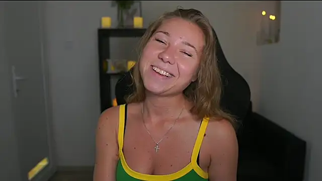 VivienVance online show from July 2026 06:36:02 PM