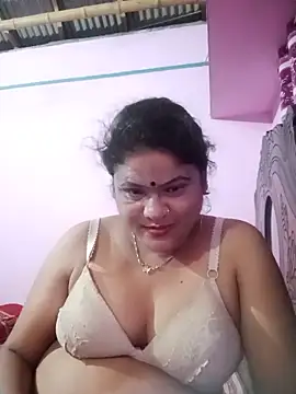 Maya Vabi online show from May 2026 01:31:01 PM