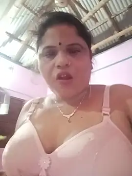 Maya Vabi online show from June 2026 02:28:01 PM