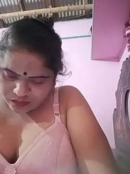 Maya Vabi online show from July 2026 11:41:02 PM