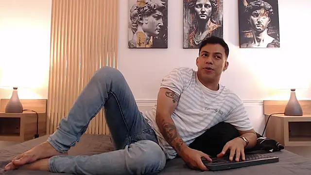 Diego salvatore online show from July 2026 02:45:02 PM