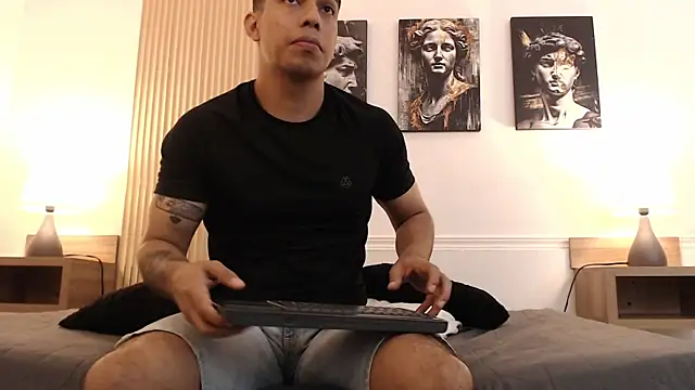 Diego salvatore online show from July 2026 07:44:01 PM