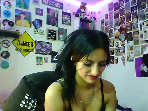 Snapshot of angelgirl2006 chatting on June 2026 10:54:01 PM angelgirl2006 online show from June 2026 10:54:01 PM
