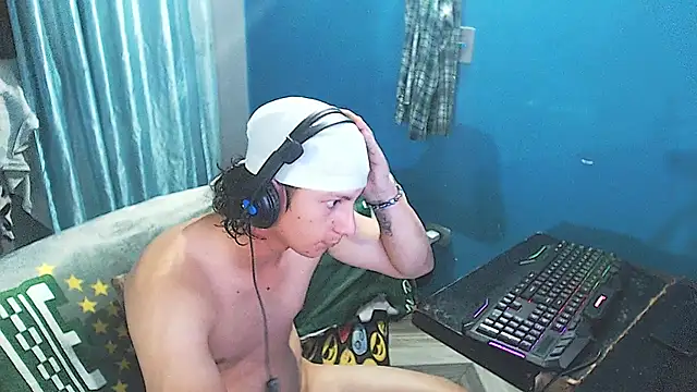 MrKingsaintx online show from July 2026 12:24:01 AM