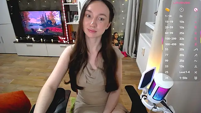 Snapshot of Maryana_Ro chatting on June 2026 09:18:01 PM Maryana Ro online show from June 2026 09:18:01 PM