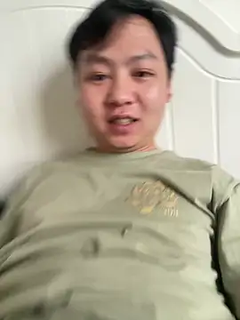 xiaoyi- online show from May 2026 11:01:02 PM