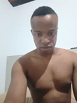 Snapshot of negro_activo chatting on May 2026 11:56:01 PM negro activo online show from May 2026 11:56:01 PM