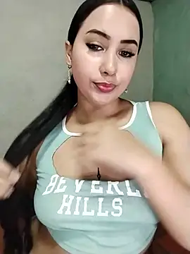 shantall cute online show from June 2026 05:40:02 PM