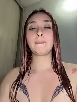 Sophia LuxxX online show from June 2026 11:11:02 PM