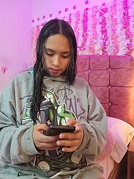 Evangeline Salas online show from June 2026 12:46:02 PM