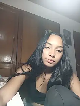 xcleila online show from June 2026 04:59:01 AM