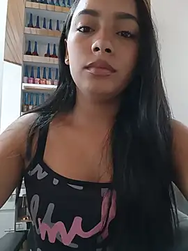 xcleila online show from June 2026 02:05:01 PM