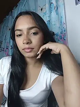 xcleila online show from July 2026 05:10:02 AM
