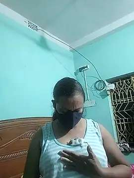 MoonLusty online show from July 2026 04:58:02 PM