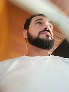 Pistola faminta online show from January 2025 01:47:01 PM