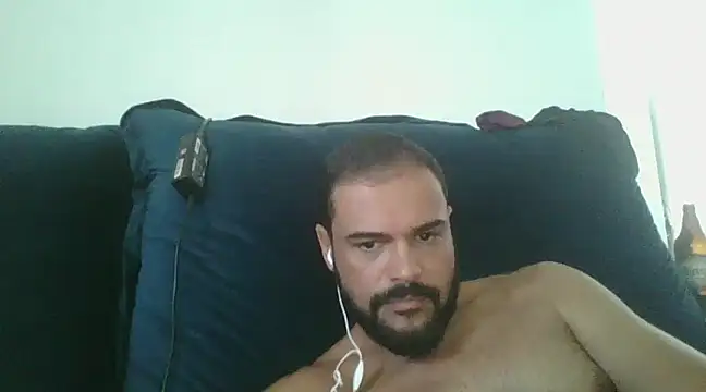 Pistola faminta online show from February 2025 01:44:02 PM